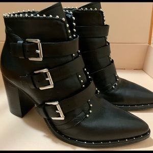 Steven Maddie Hattie Booties